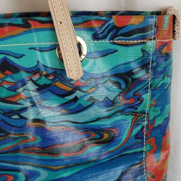 Sakroots Artists Circle Born Into Water Tote Bag - Picture 5 of 16